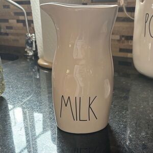 Rae Dunn
Milk